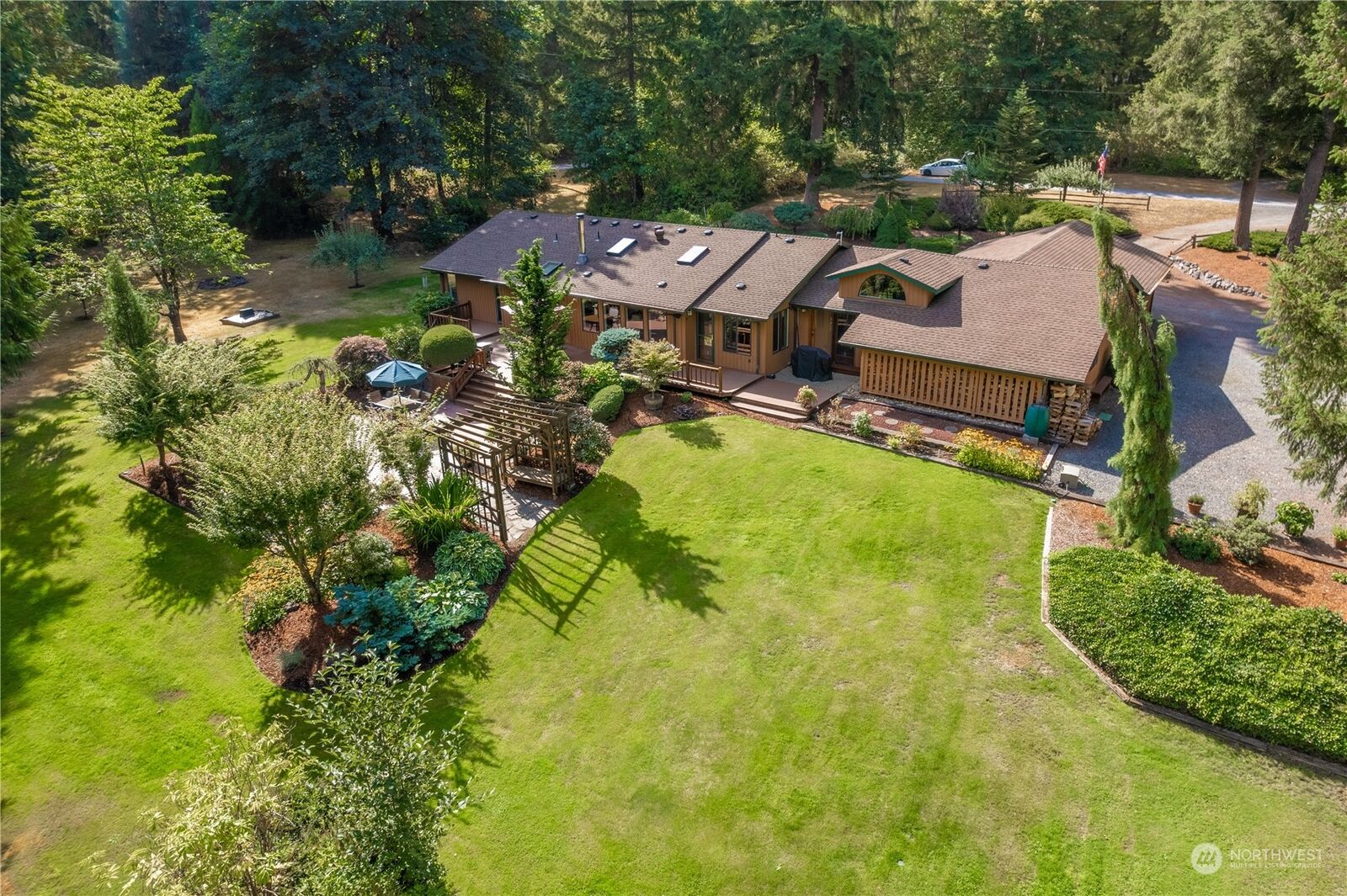Property Photo:  30517 40th Avenue E  WA 98338 