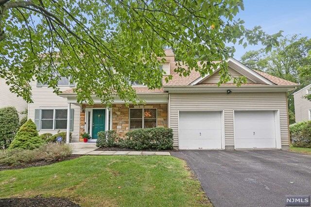 Property Photo:  57 Crystal Avenue  NJ 07052