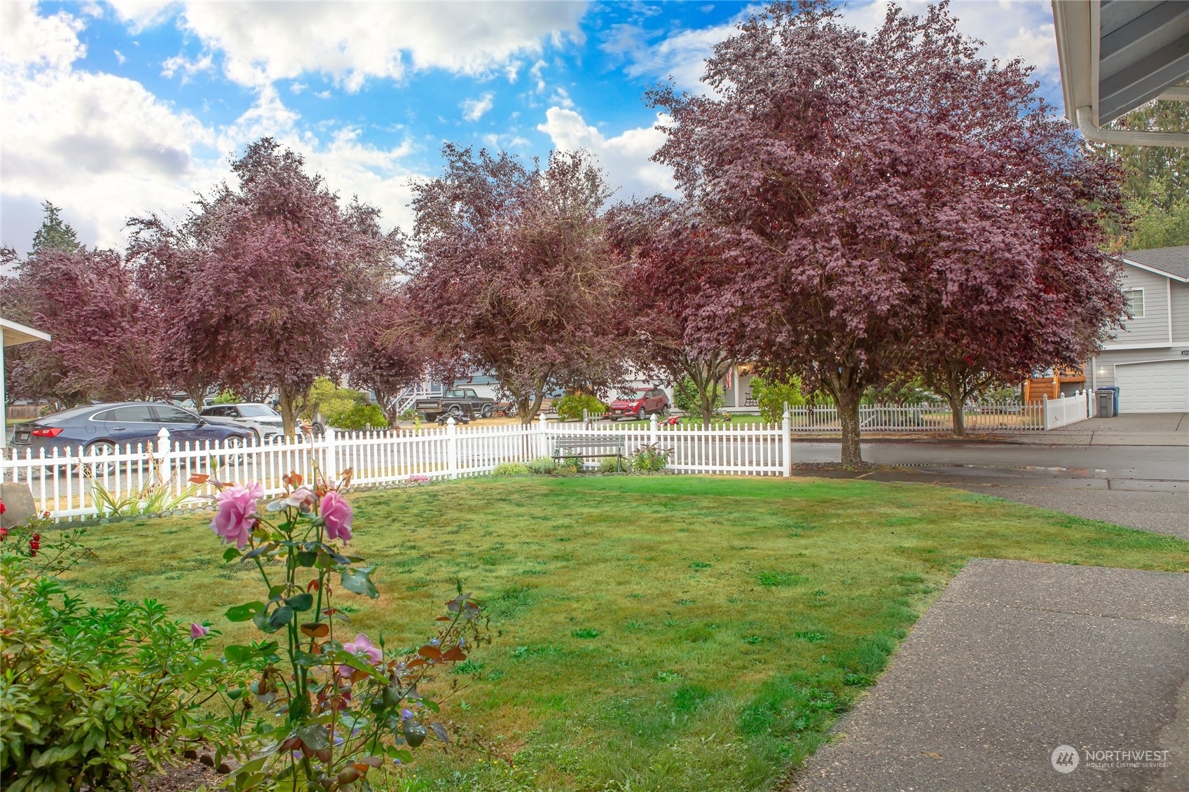 Property Photo: 4517 196th Place NE WA 98223