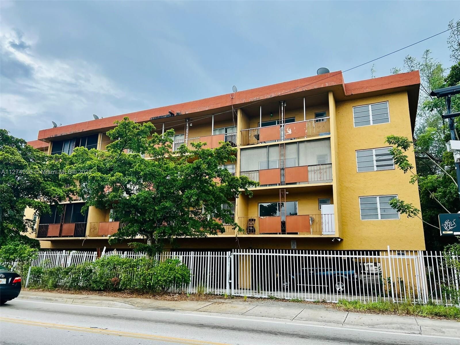 Property Photo: 13480 NE 6th Ave 214 FL 33161