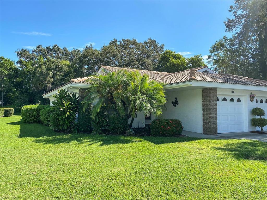 5631 Garden Lakes Drive 5631  Bradenton FL 34203 photo