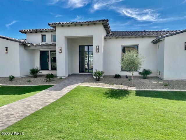 Property Photo: 2719 E Jade Place E AZ 85286