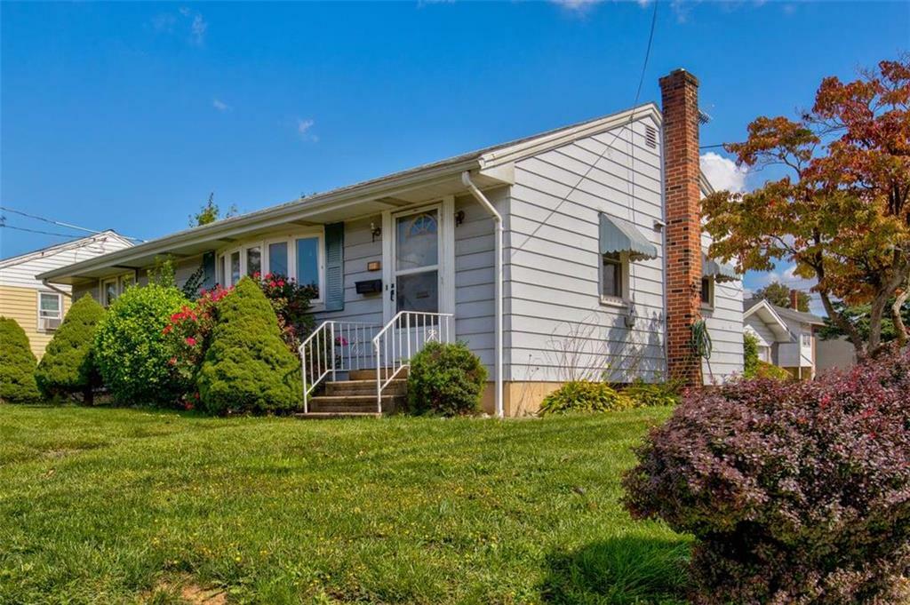 Property Photo:  847 Lacrosse Street  PA 18109 