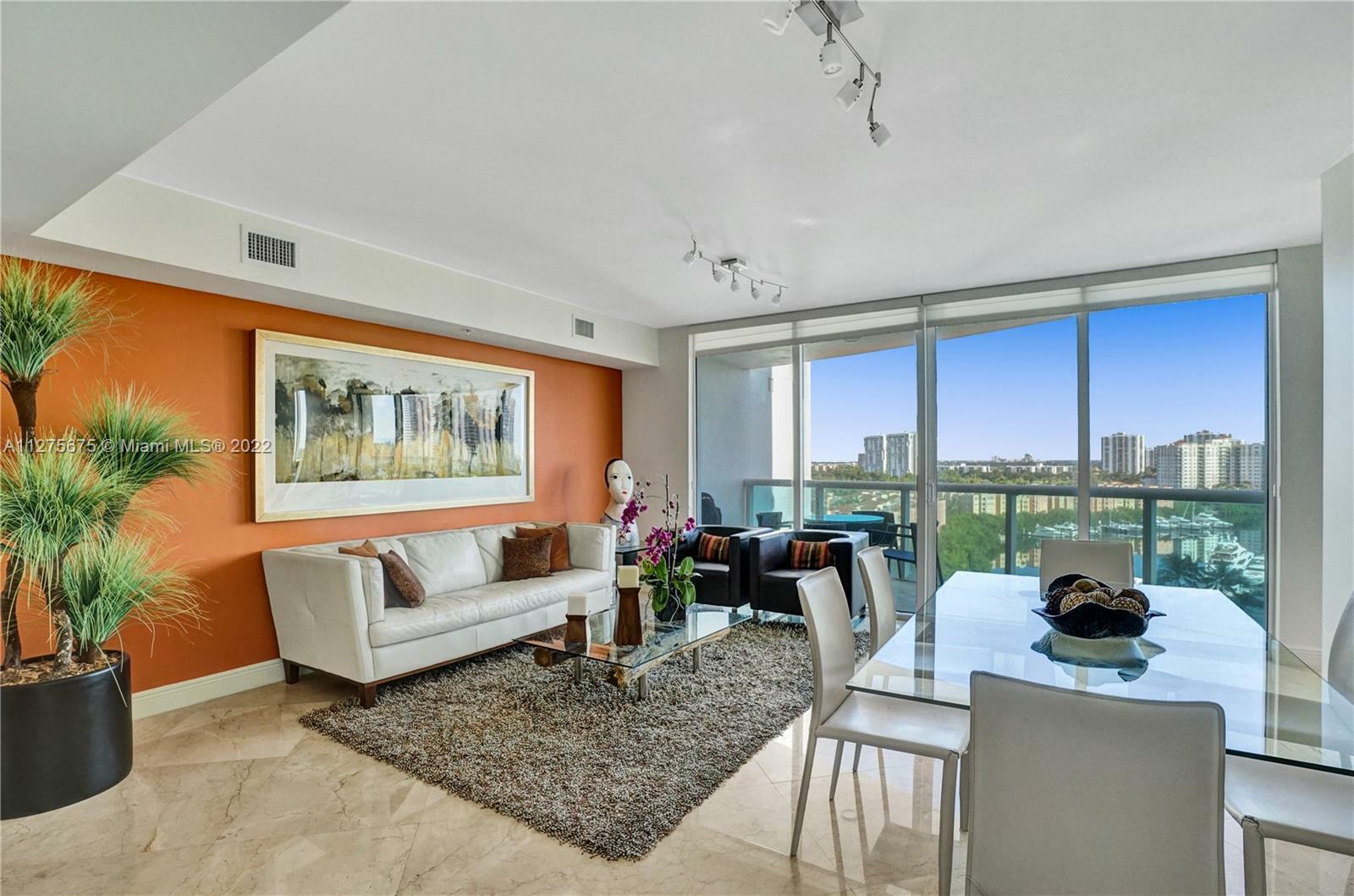 Property Photo: 19400 Turnberry Way 1032 FL 33180
