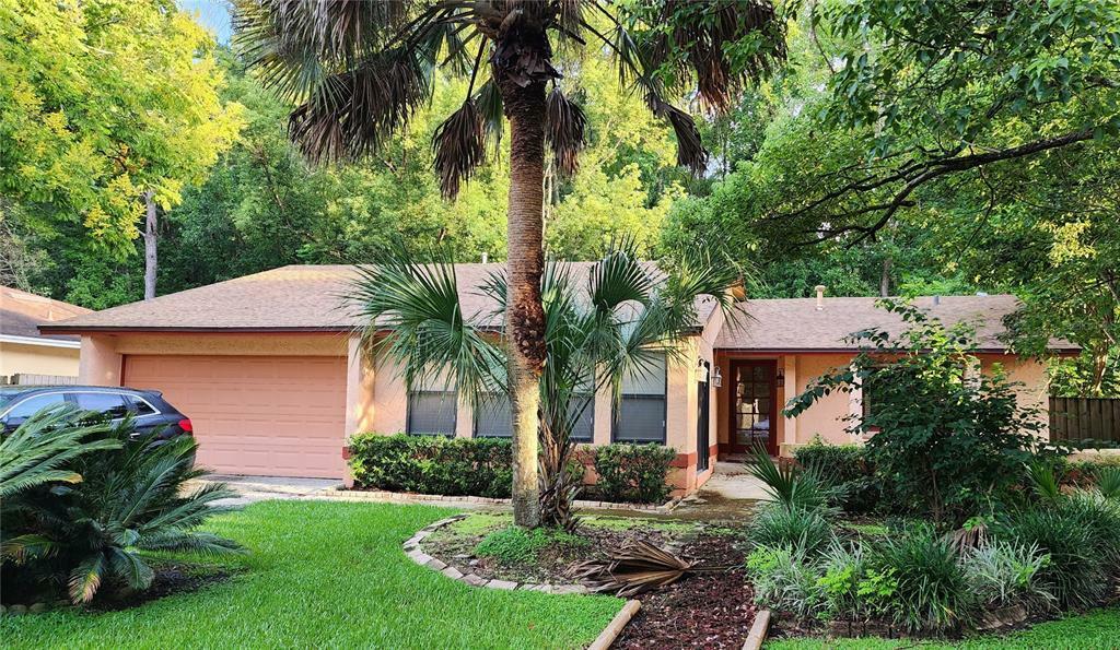 Property Photo:  858 Galston Drive  FL 32708 