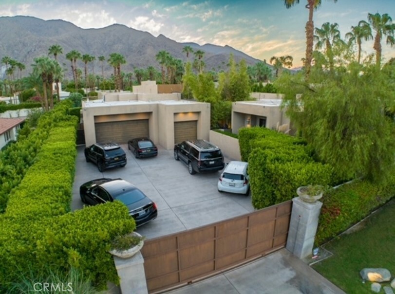 Property Photo: 901 N Prescott Drive CA 92262
