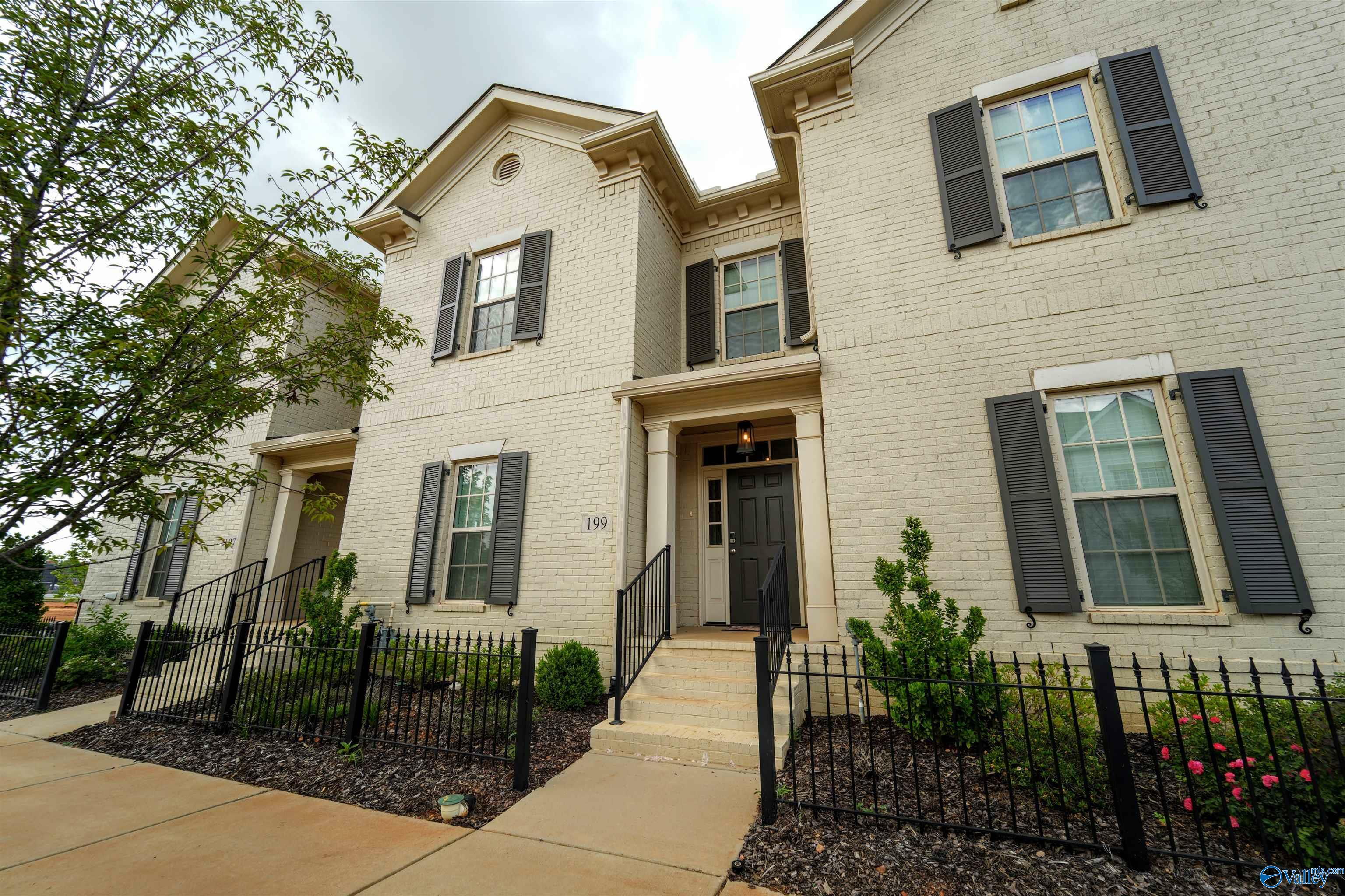 Property Photo:  199 St Louis Street  AL 35758 