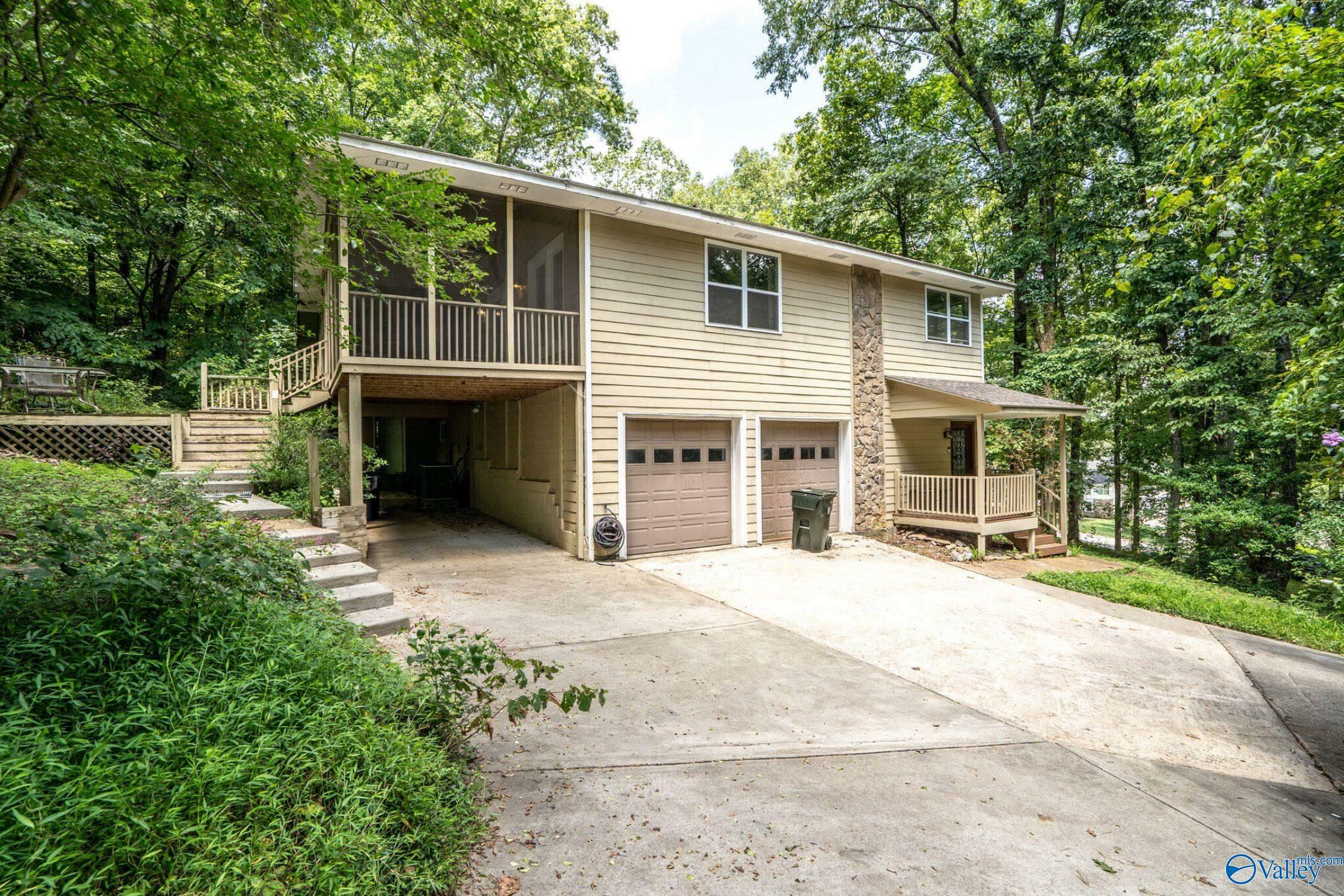 Property Photo:  170 Melody Lane  AL 35758 