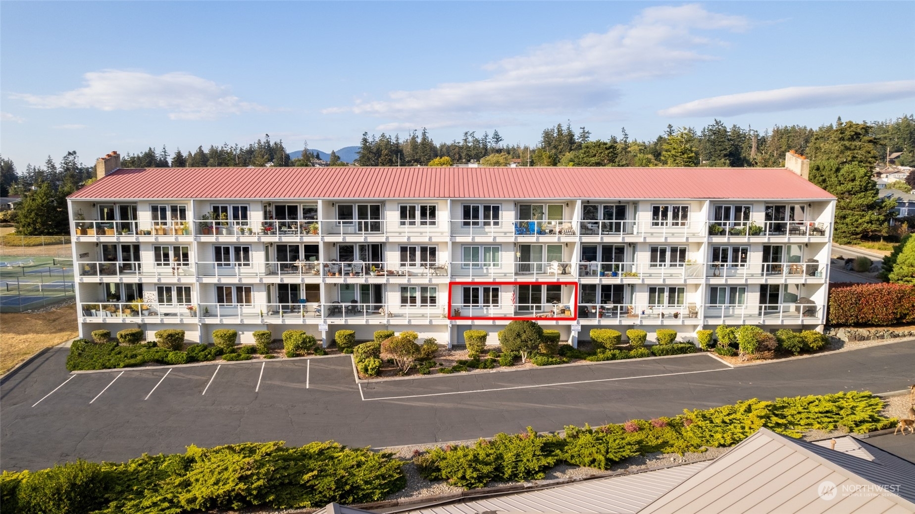 Property Photo:  1800 Skyline Way 103  WA 98221 