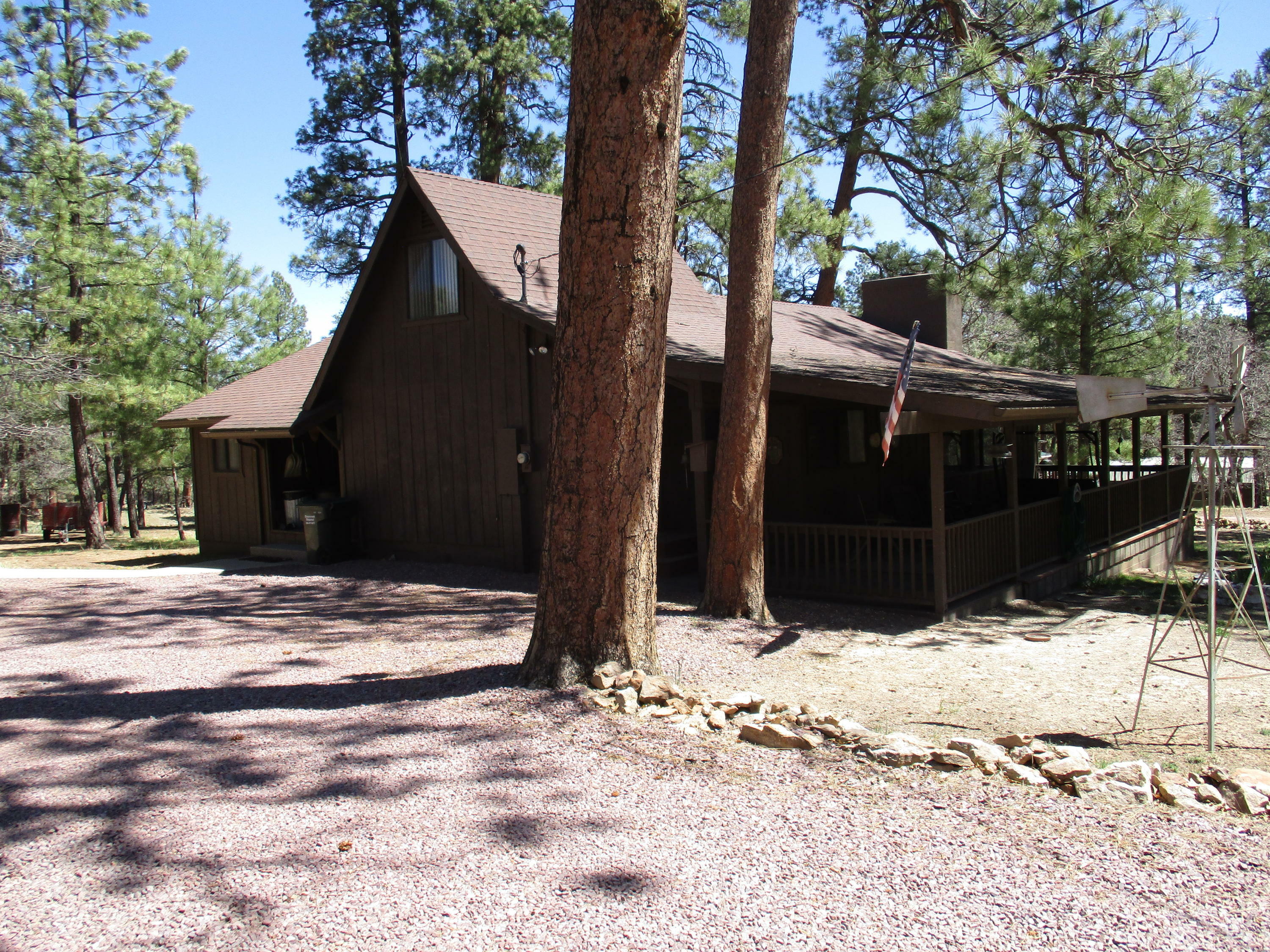 2045 Verde Road  Happy Jack AZ 86024 photo