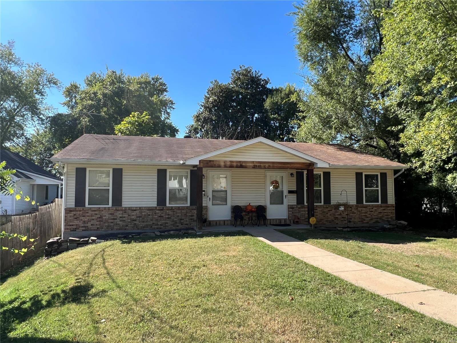 Property Photo: 417 Moore Street MO 63028