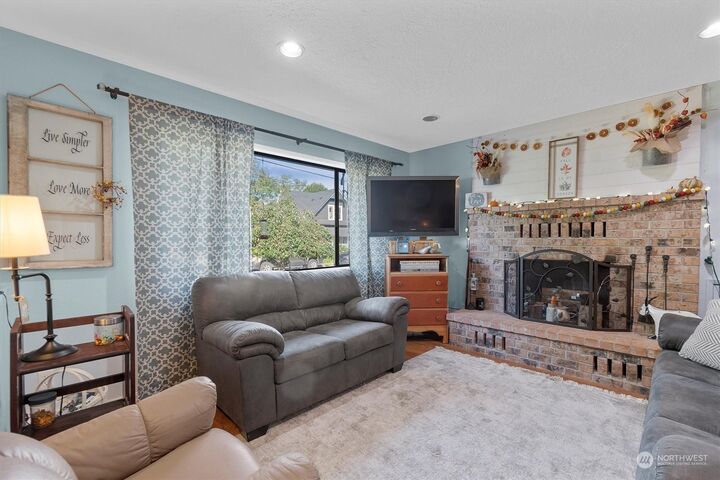 Property Photo:  132 Roake Avenue SE  WA 98611 