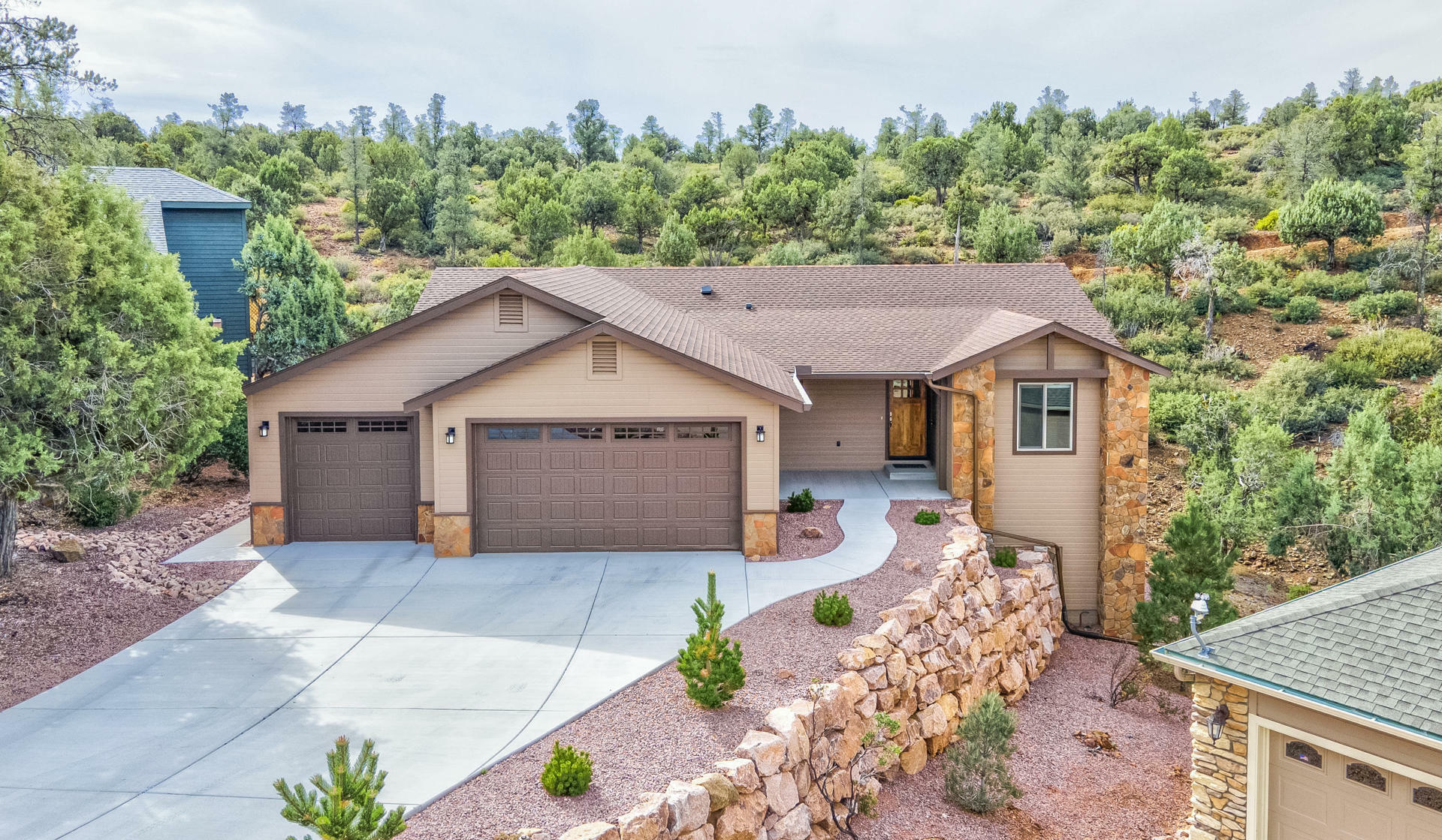 Property Photo:  1112 S Sequoia Circle  AZ 85541 