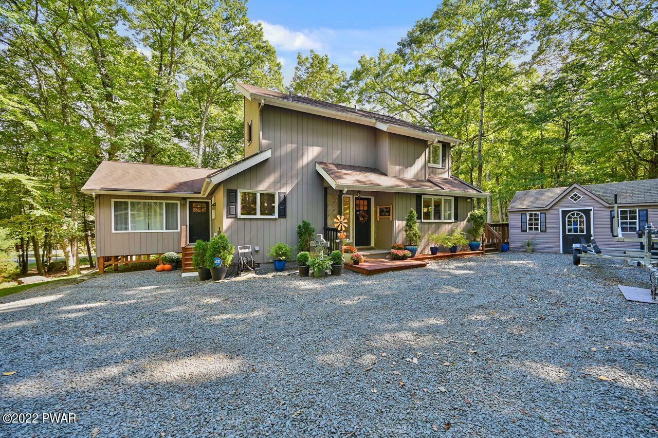 Property Photo:  801 Falling Brook Court  PA 18428 