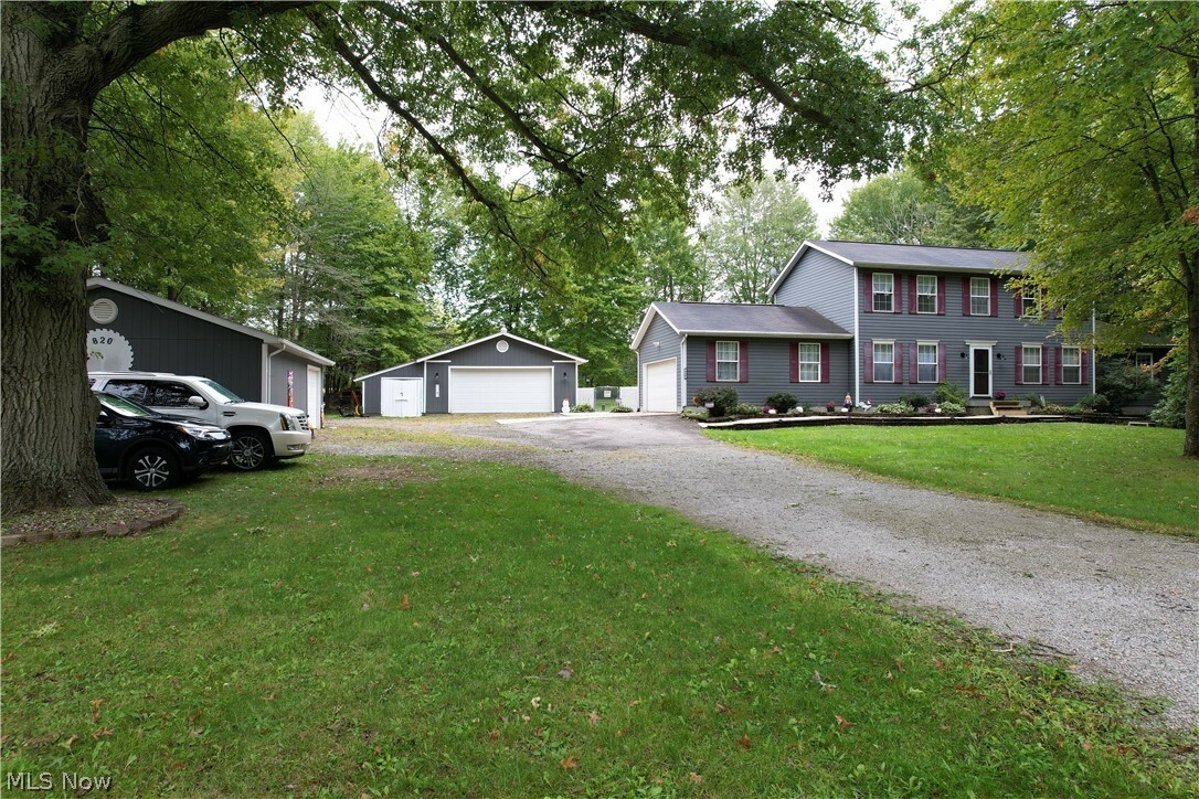 Property Photo:  820 N Jewell Road  OH 44444 
