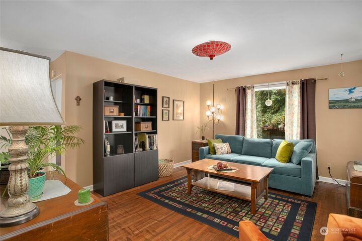 Property Photo: 12250 4th Avenue SW WA 98146