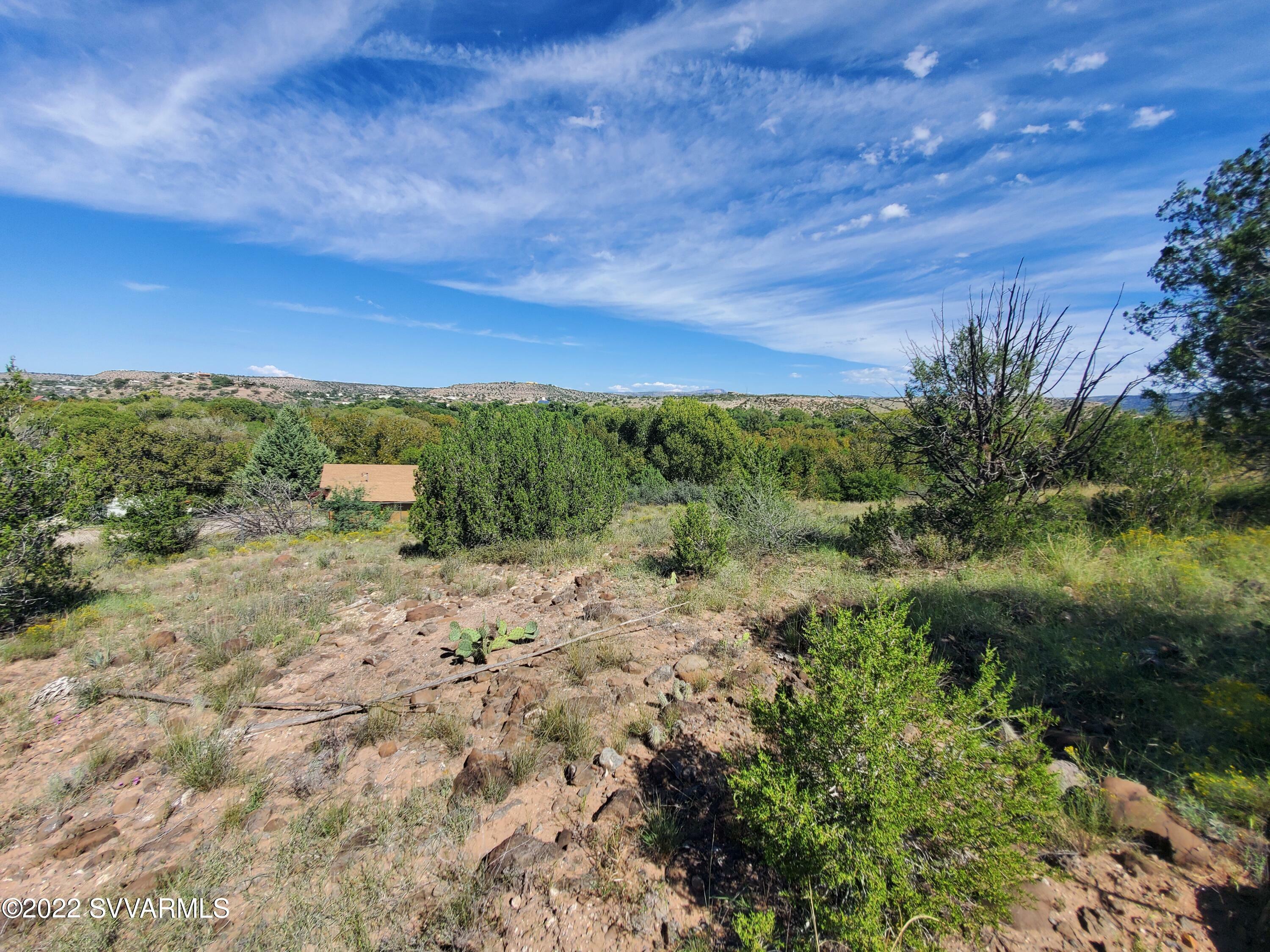 Property Photo:  4830 E Chipmunk Rd  AZ 86335 