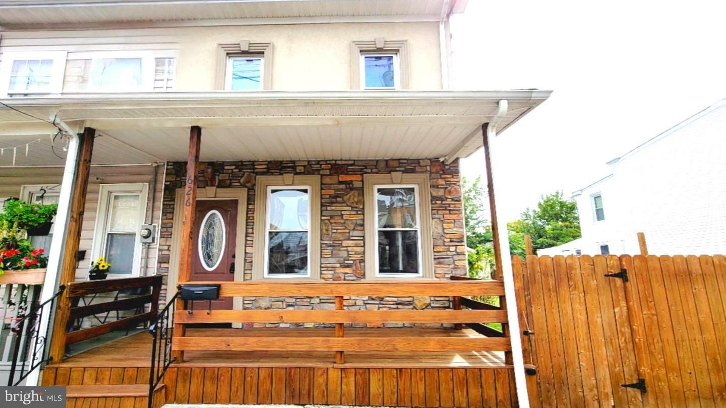 Property Photo:  626 Indiana Avenue  NJ 08638 