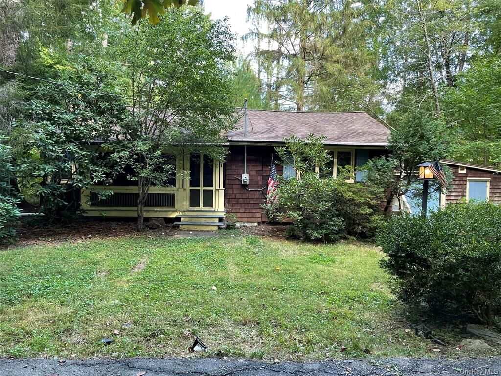 Property Photo:  31 Kates Lane  NY 10950 