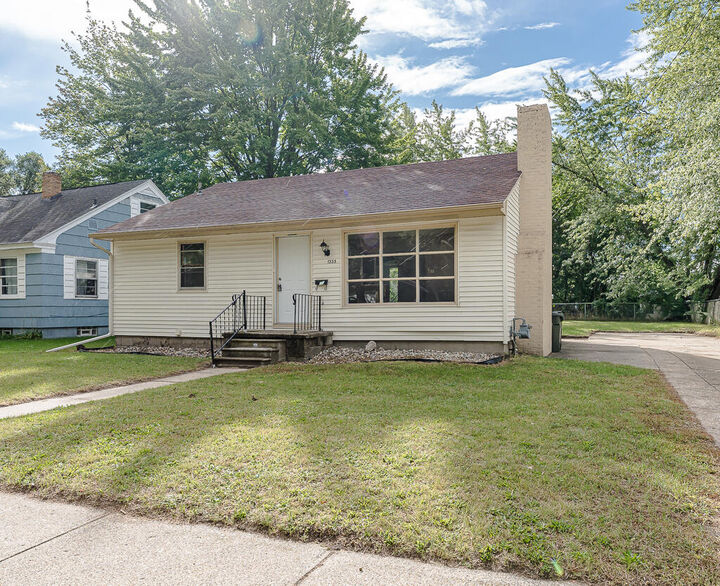 1335 Amity Avenue  Muskegon MI 49442 photo