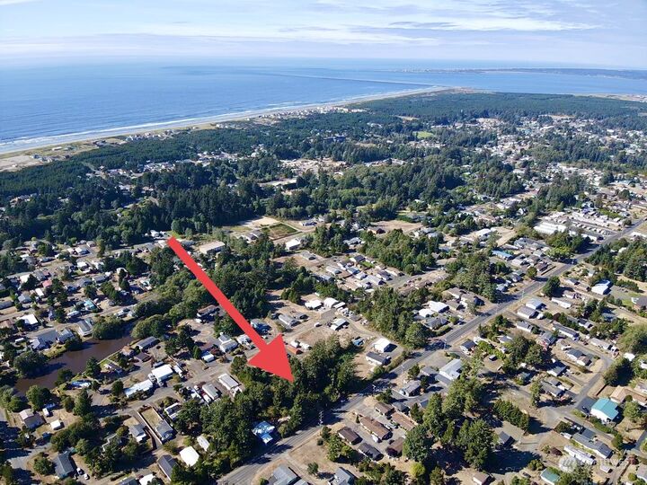 Property Photo:  1 Xxx Montesano Street  WA 98595 