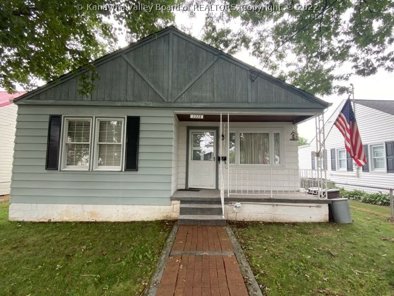 Property Photo: 2228 Grant Avenue WV 25177
