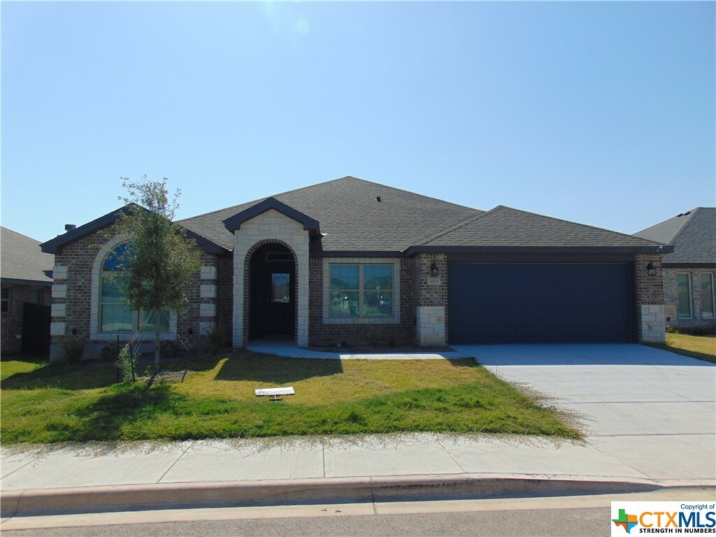 Property Photo:  1005 Galloway Drive  TX 76513 