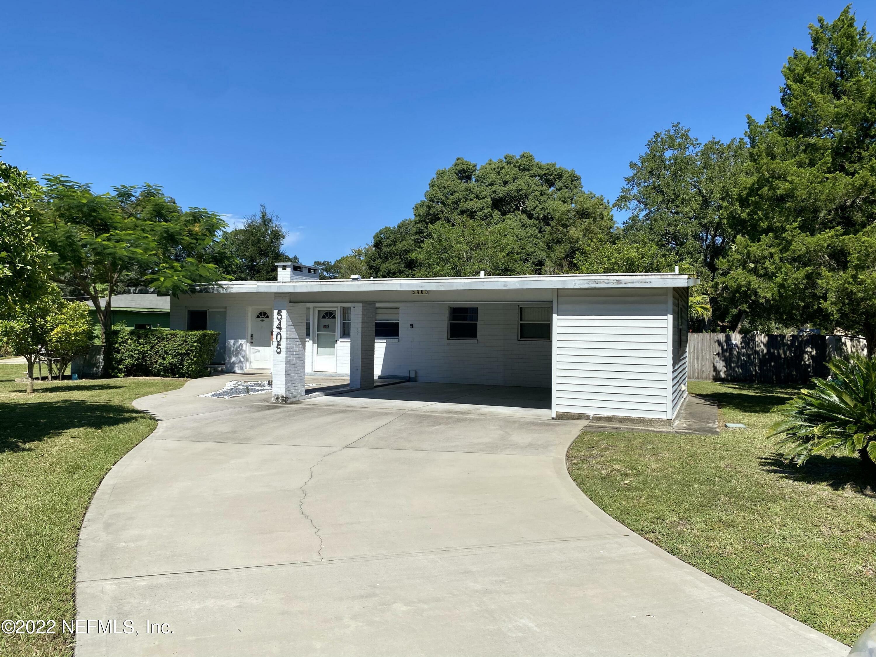 Property Photo: 5405 Matanzas Way FL 32211