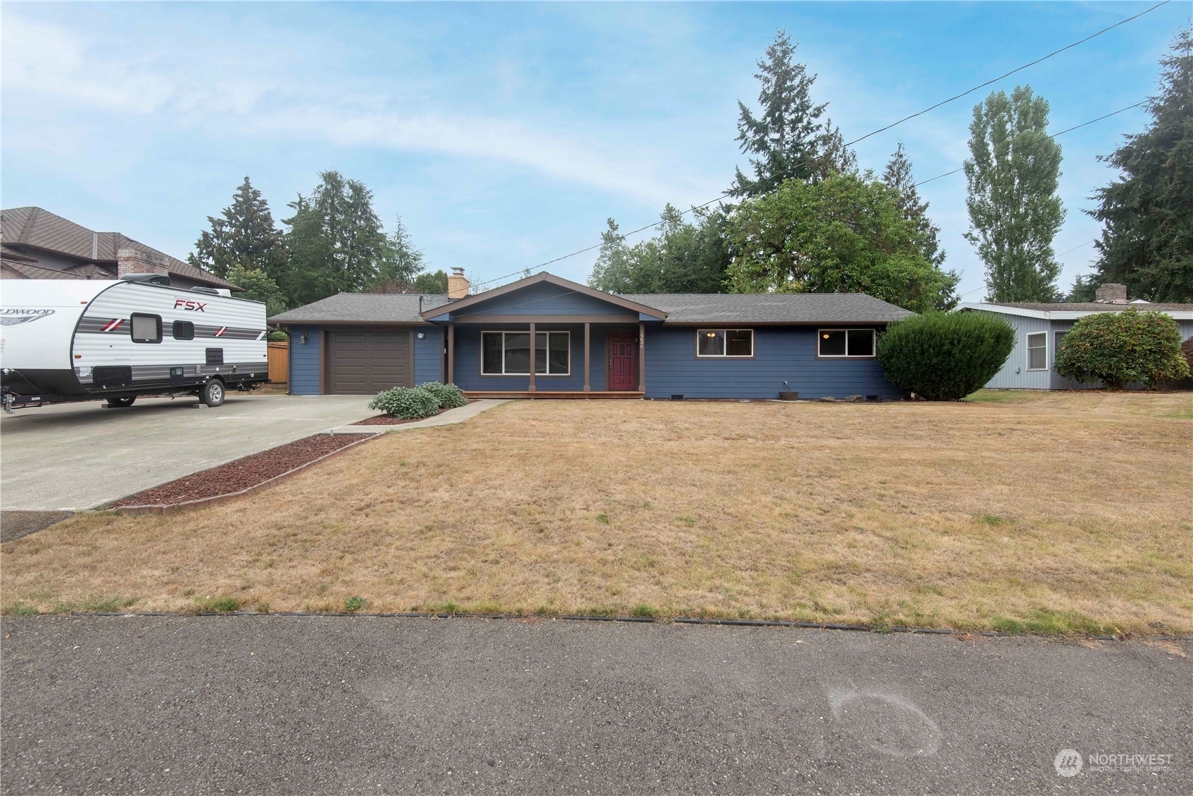 Property Photo:  19646 104th Avenue SE  WA 98055 