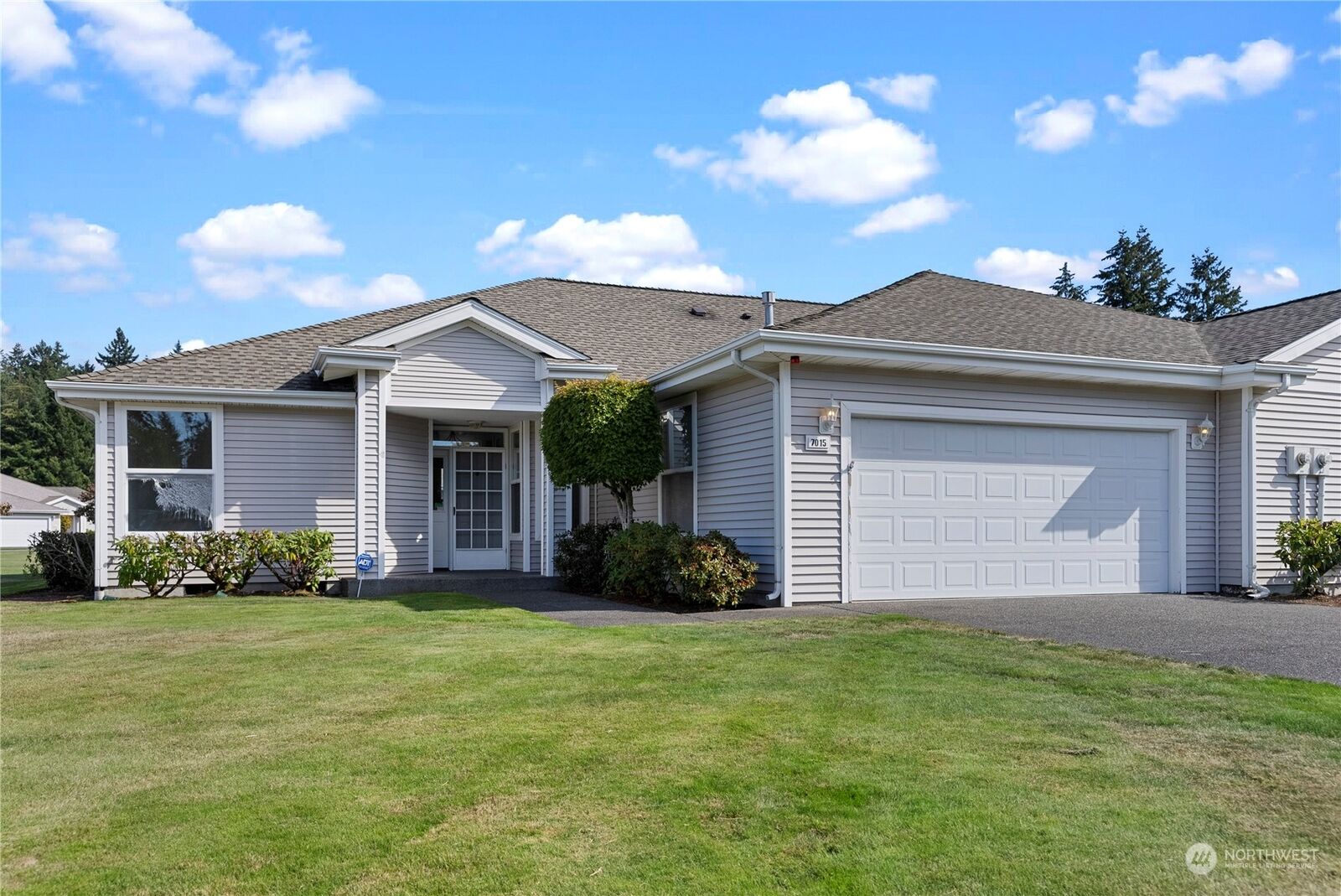 Property Photo:  7015  89th Avenue Ct SW  WA 98498 