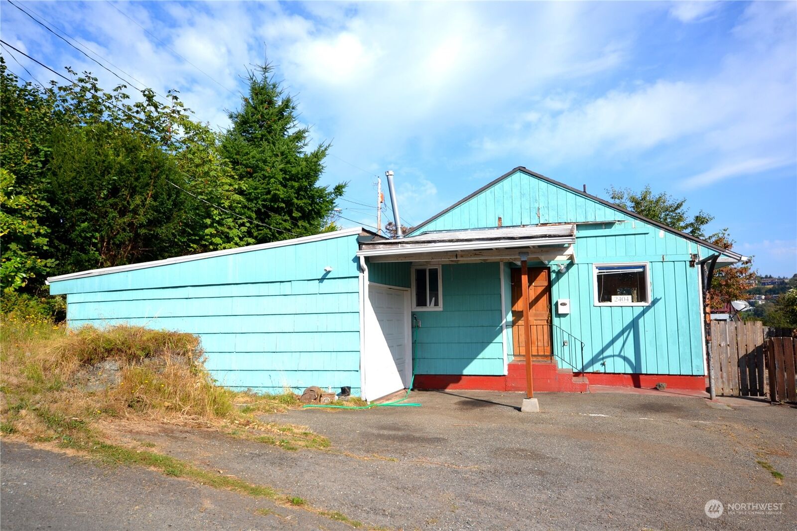 Property Photo:  2404 N Wycoff Avenue  WA 98312 