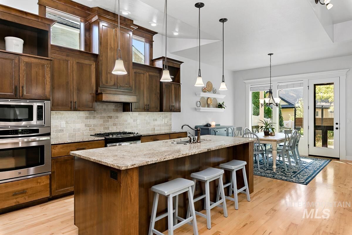 Property Photo:  4053 N Quenzer Way  ID 83646-5928 