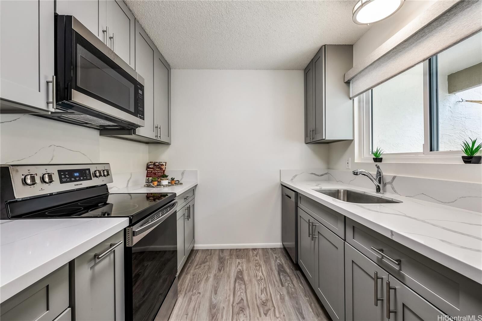 Property Photo: 131-3 Oko Street 803 HI 96734