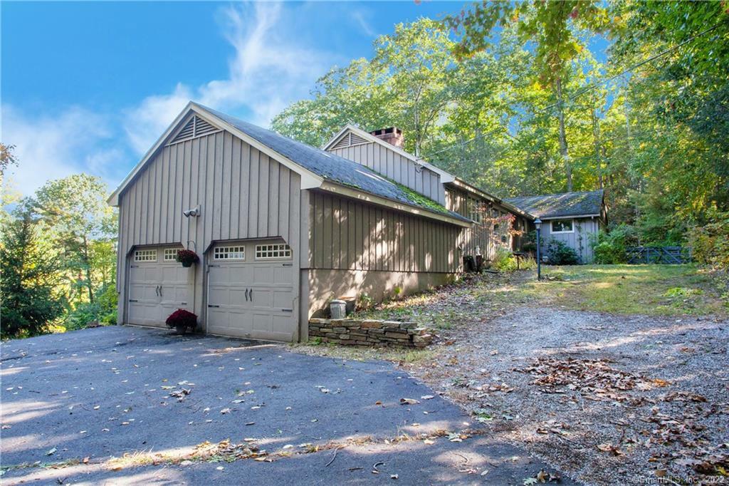 Property Photo:  36 Woodchuck Hill Road  CT 06092 