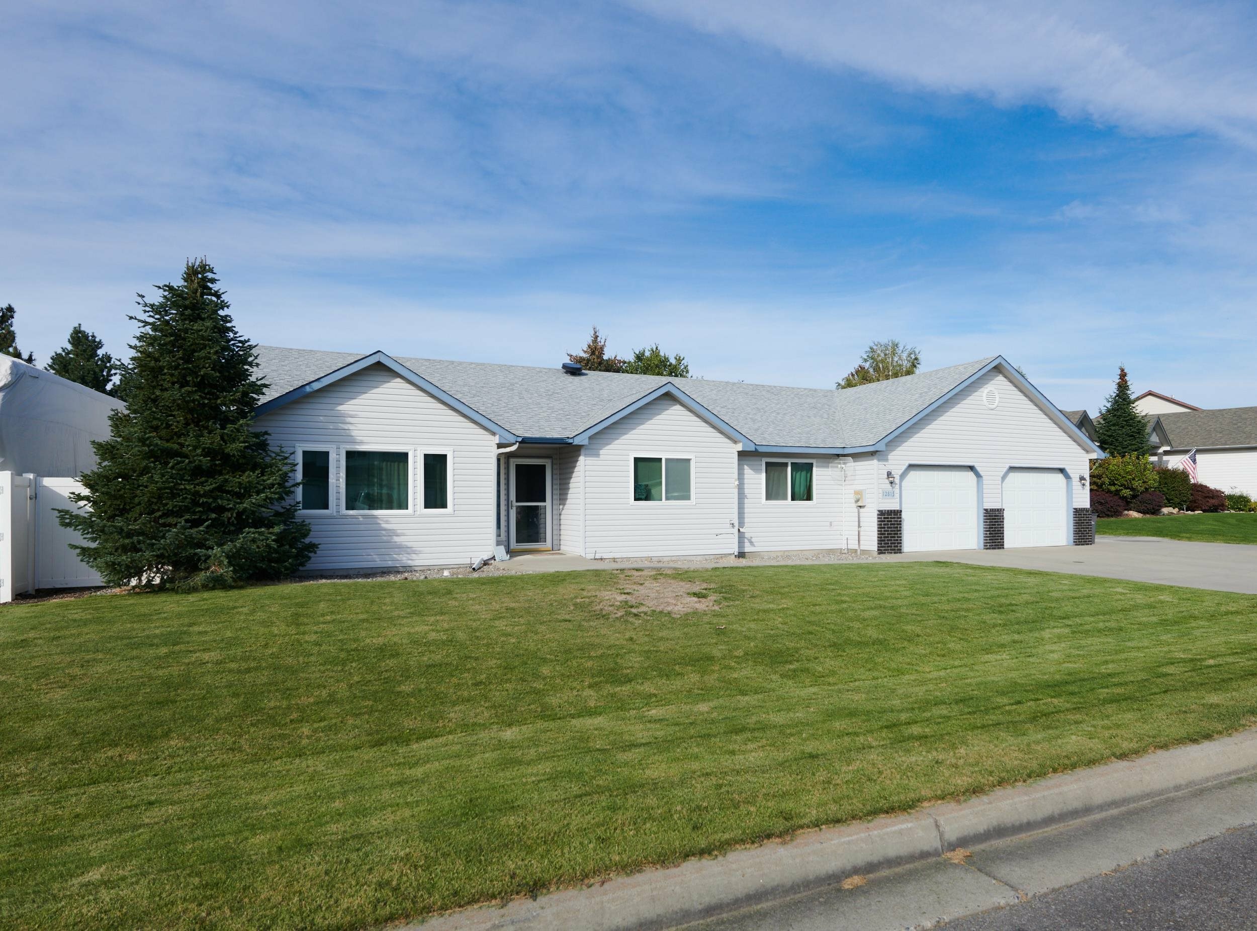 Property Photo: 12815 E 35th Ave WA 99206