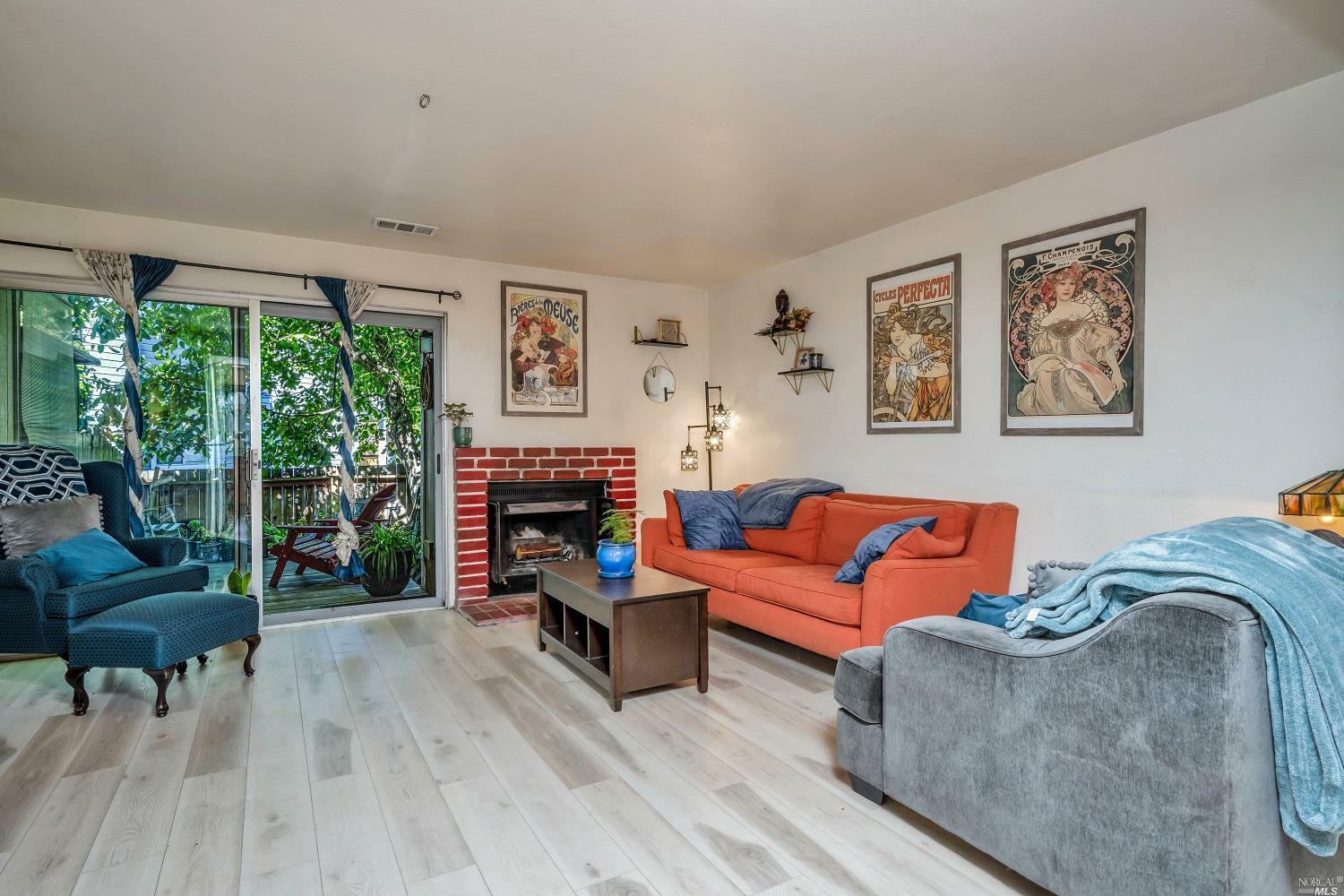 Property Photo:  631 Olive Street  CA 95407 