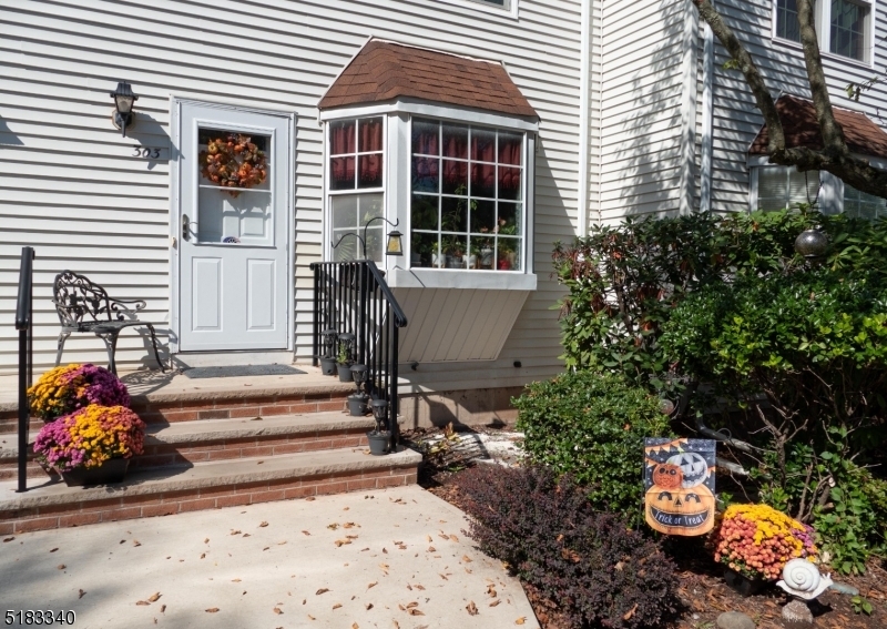 Property Photo: 303 Salem Ct NJ 08822