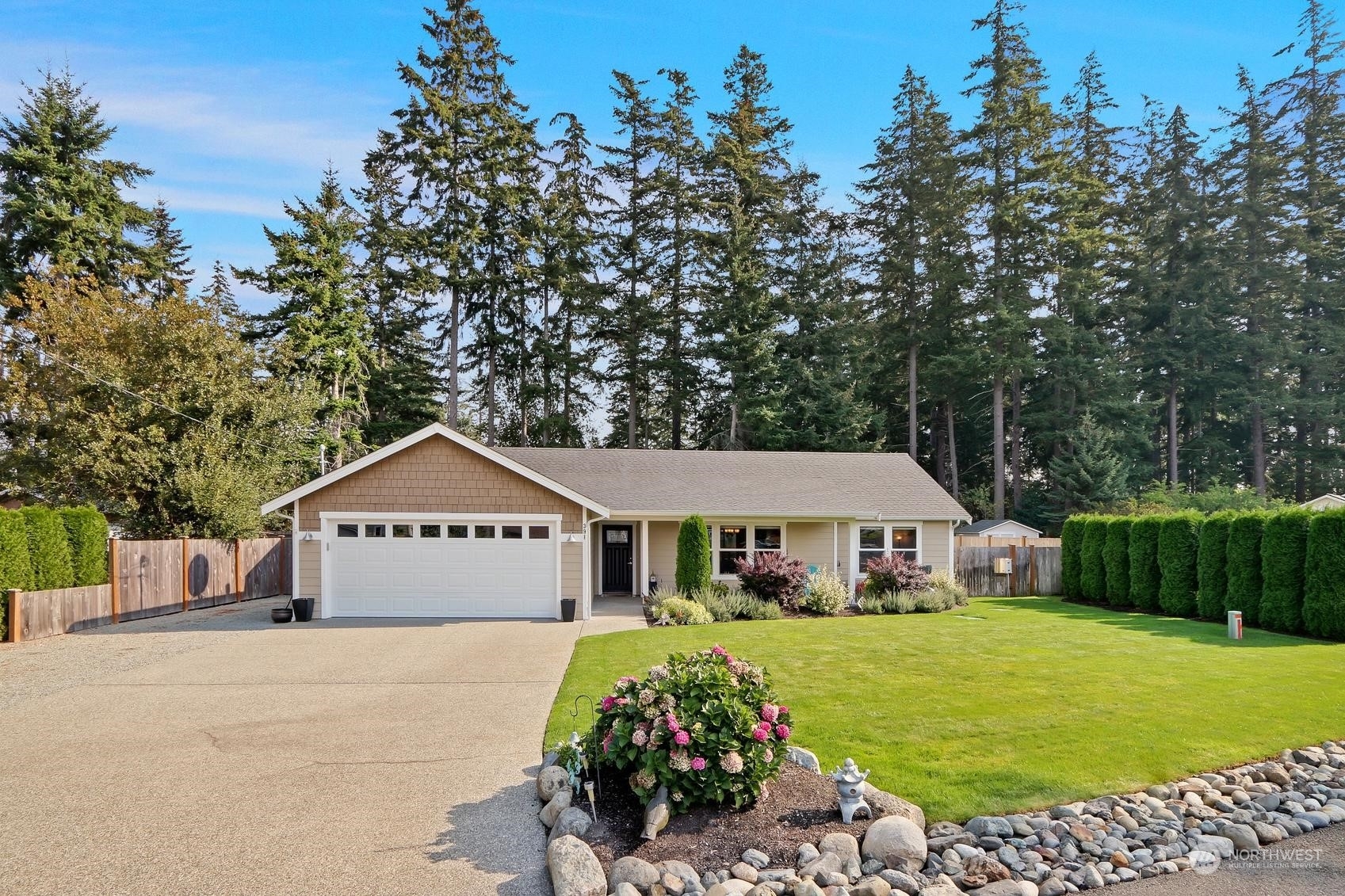 Property Photo:  391 Piper Way  WA 98282 