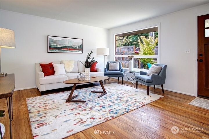 4008 14th Avenue S B  Seattle WA 98108 photo