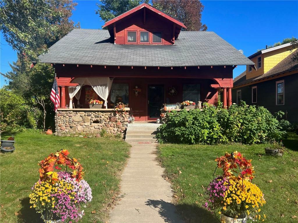 Property Photo: 622 Oak Street WI 54801