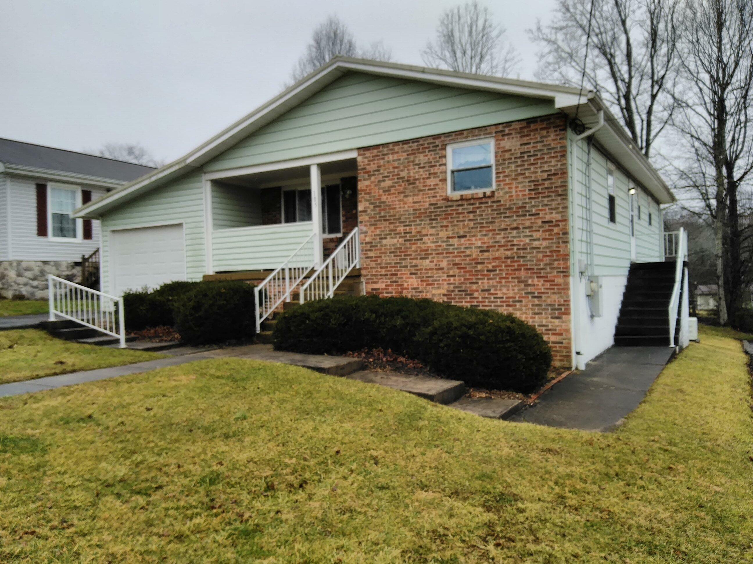 Property Photo:  105 Westview St  WV 25901 