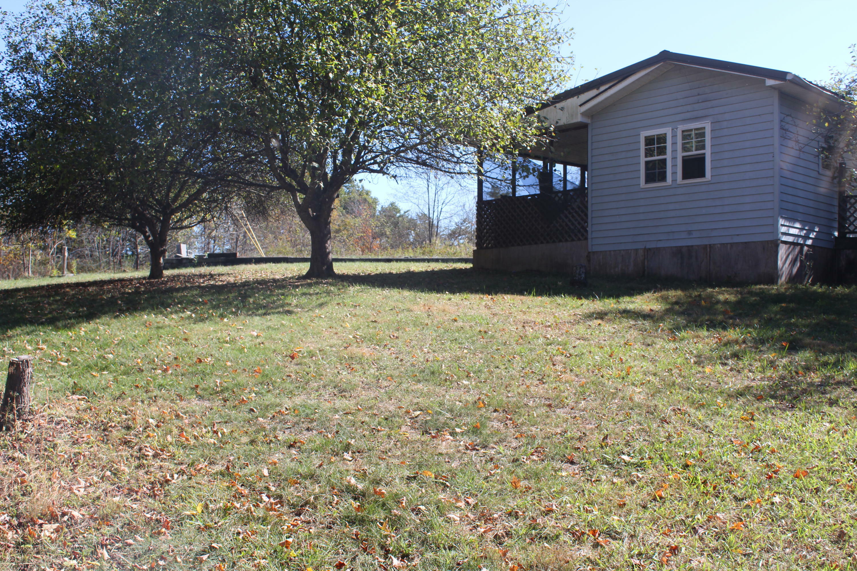 Property Photo:  402 Cales Rd  WV 24918 