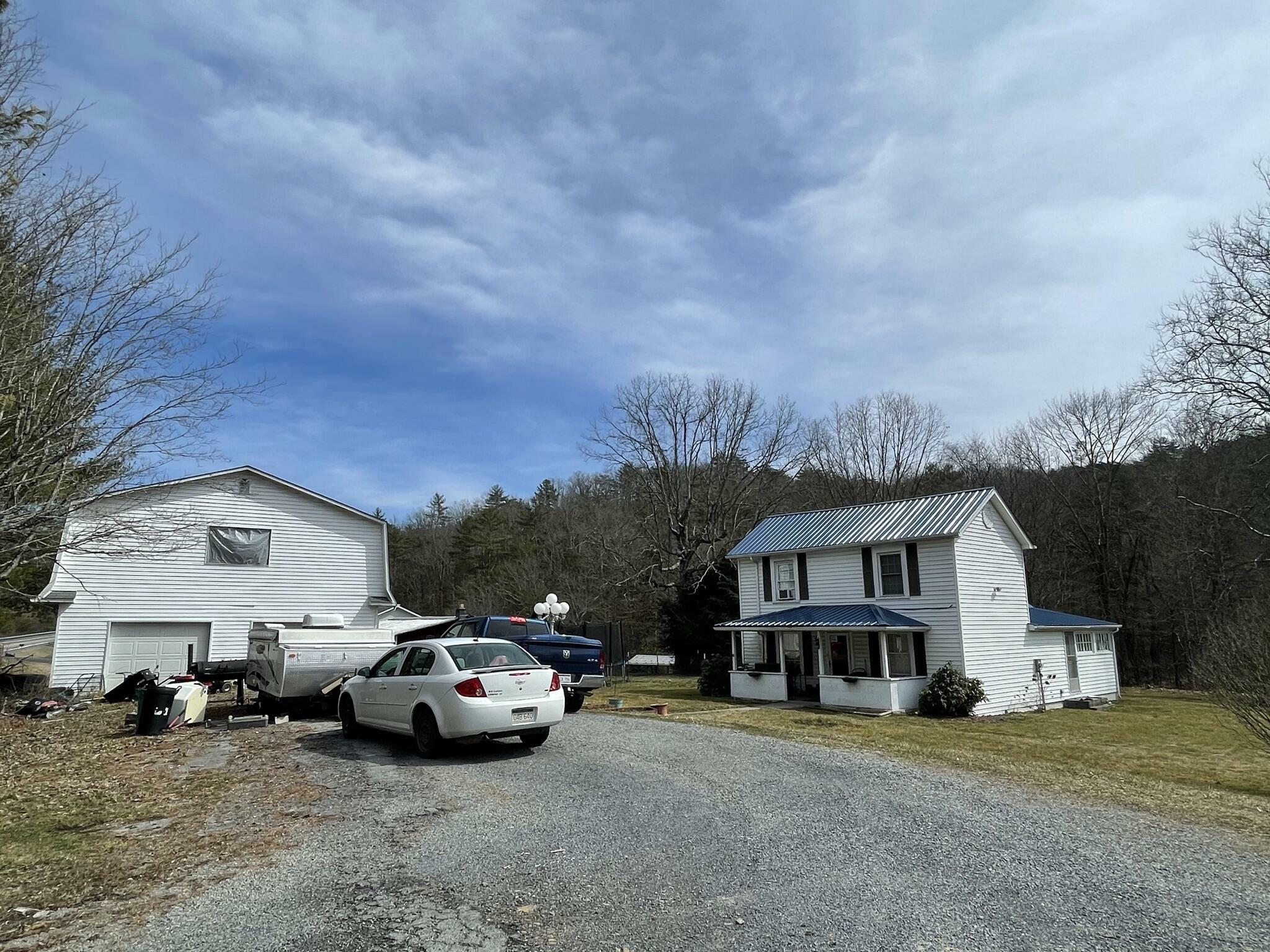 Property Photo:  5232 Pocahontas Trail  WV 24986 