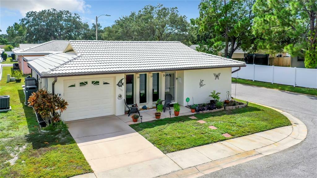 Property Photo:  5490 Lemon Tree Lane N  FL 33782 