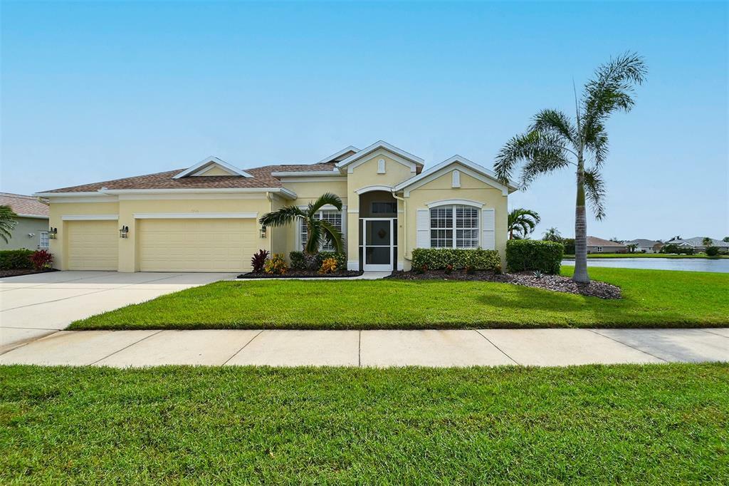 Property Photo:  7781 Castleisland Drive  FL 34240 