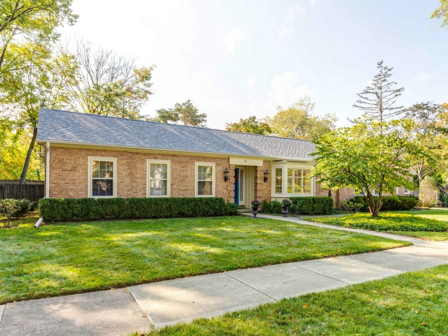 Property Photo: 33 Atteridge Road IL 60045