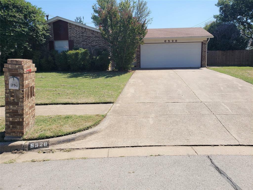 Property Photo:  6528 Old Mill Circle  TX 76148 