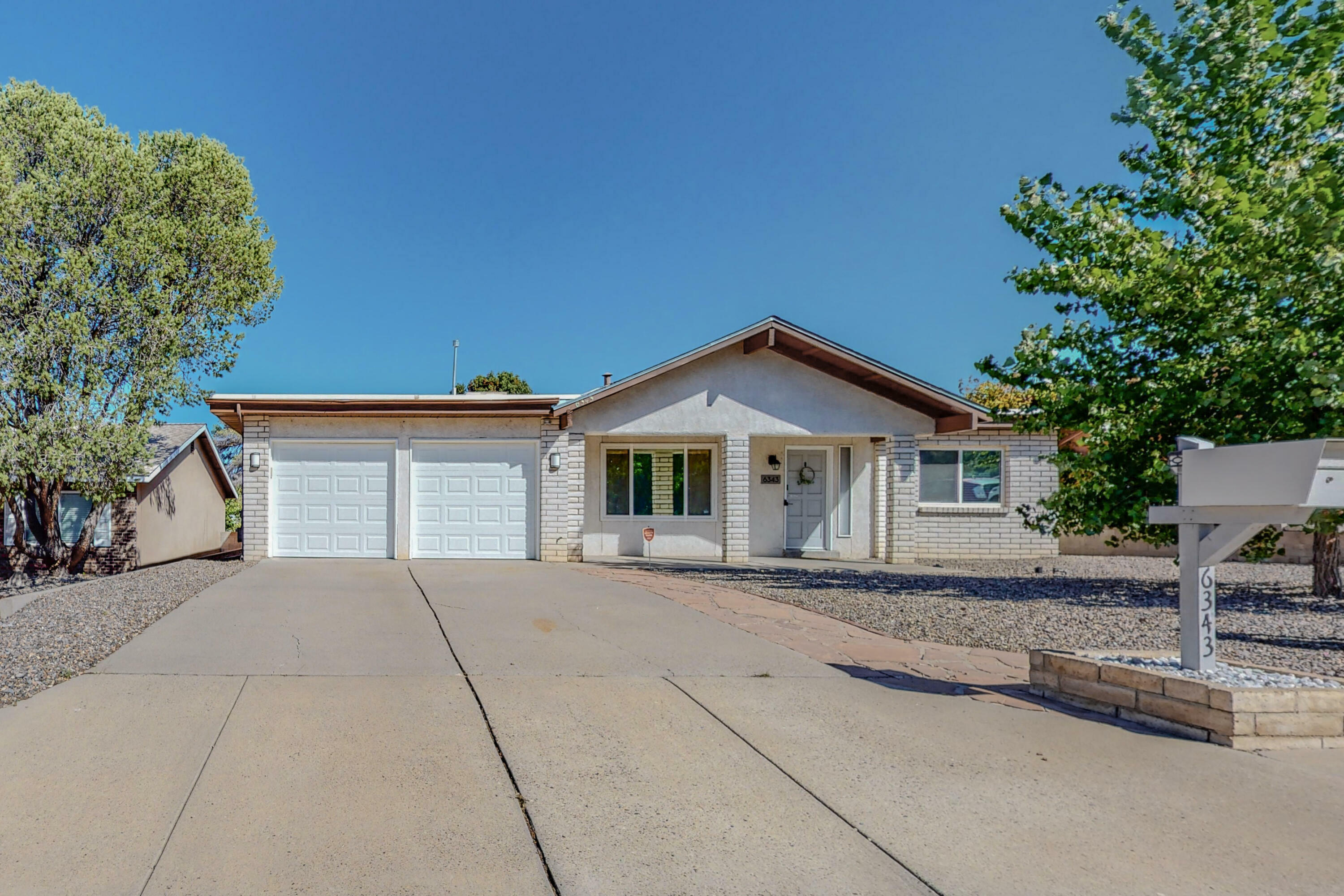 6343 Esther Avenue NE  Albuquerque NM 87109 photo