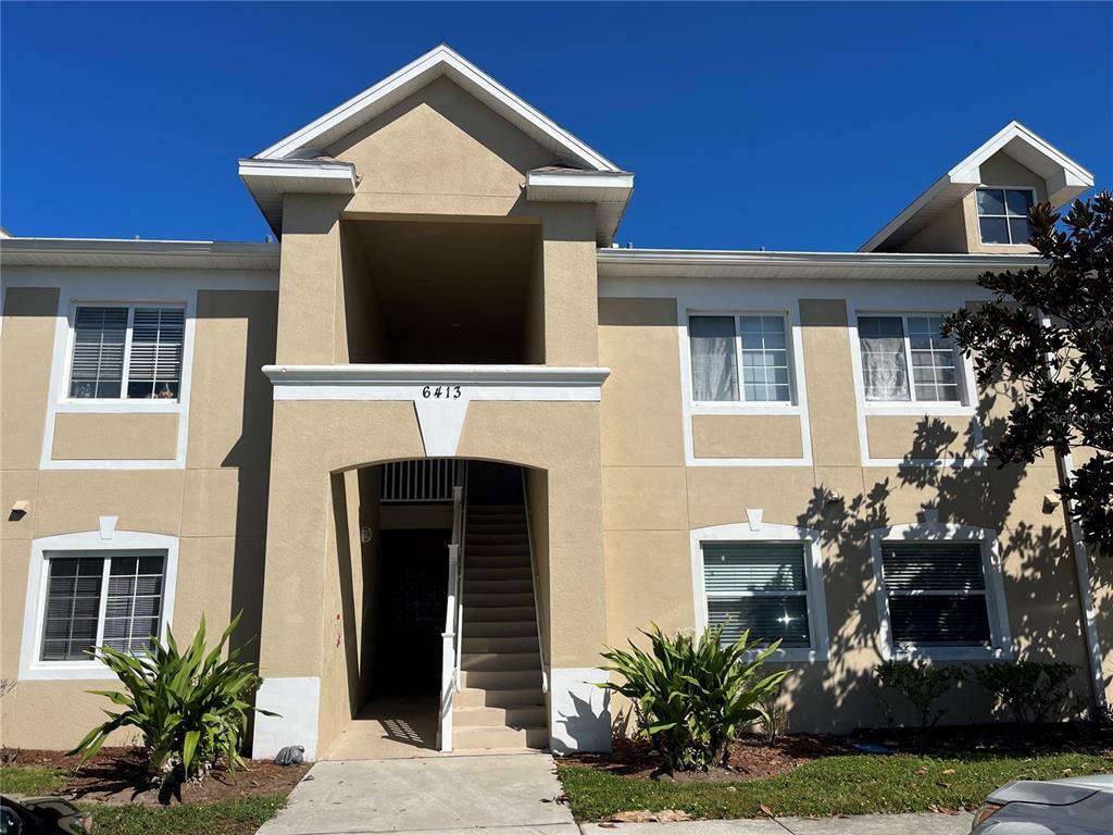 Property Photo:  6413 Cypressdale Drive 102  FL 33578 