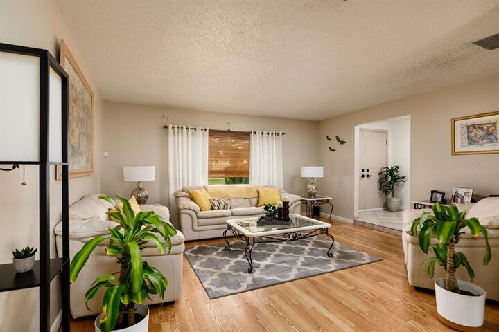 Property Photo:  6592 68th Street N  FL 33781 